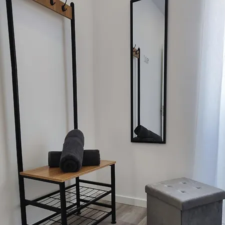 Azure Sunset 蓬塔德尔加达