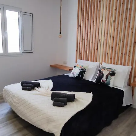 بيت للعطل Azure Sunset *